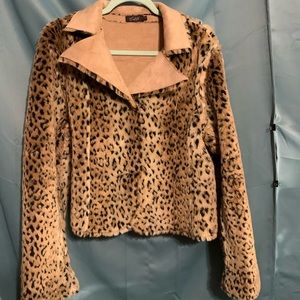 Cheetah/ Leopard print faux fur coat